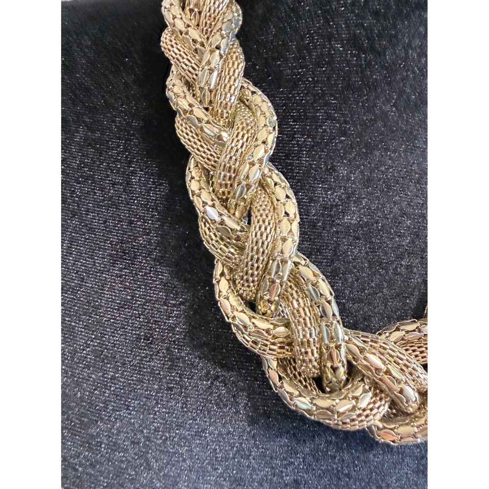 Vintage Gold Tone Chunky Braided Mesh Statement Necklace Collar Chain - Picture 3 of 4